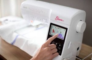 Where to buy Baby Lock Bloom embroidery sewing machine in Oregon