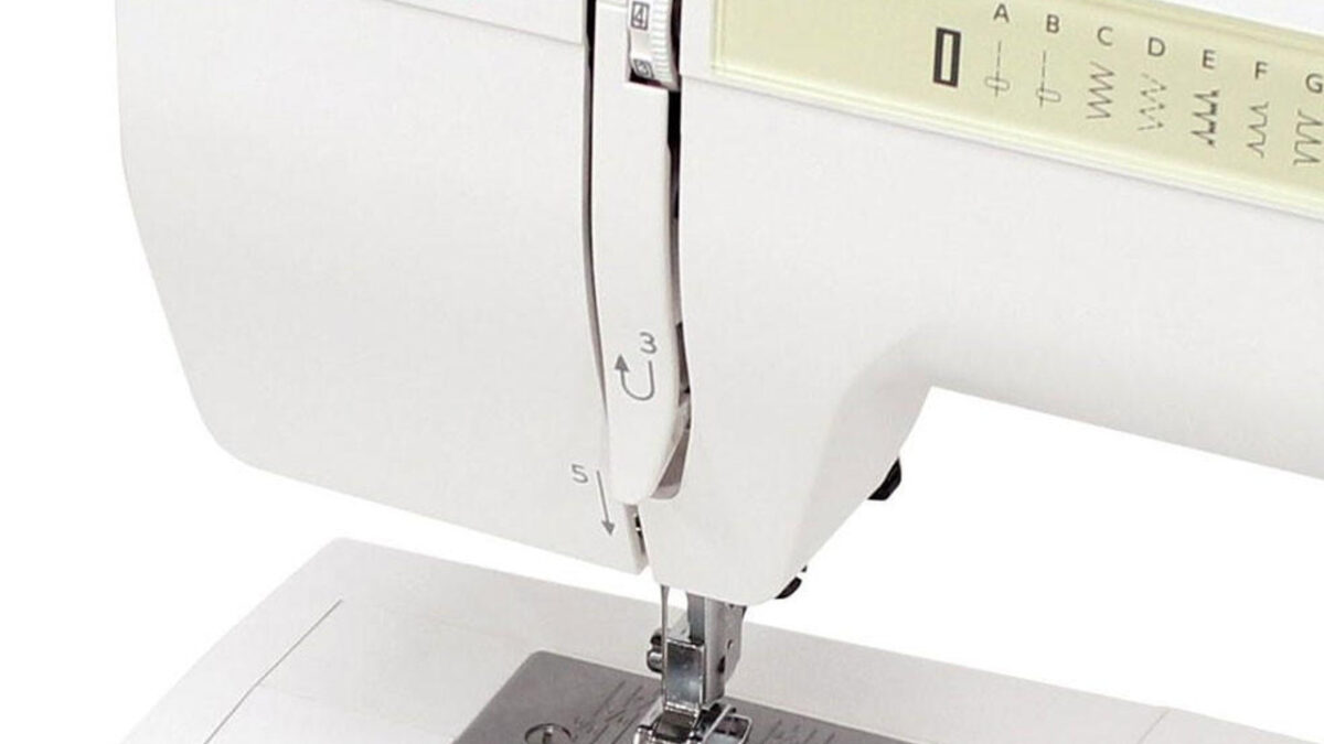 Janome Travel Mate 30 - Sewing and Vacuum Authority