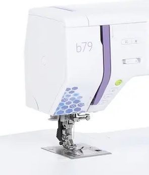 Ideal for fashion sewing Bernette 79 Yaya Han Sewing Machine