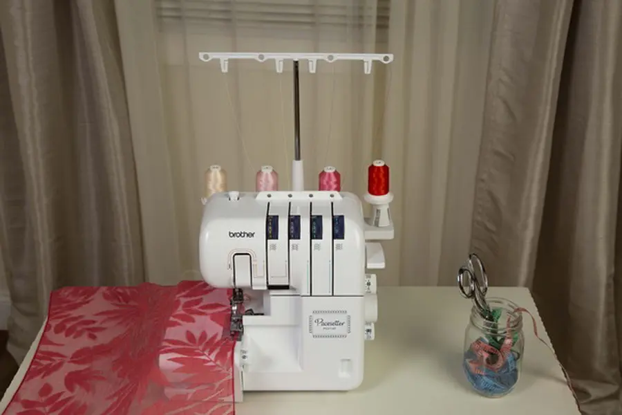 Customizable stitch options Brother Pacesetter PS3734T Serger Machine