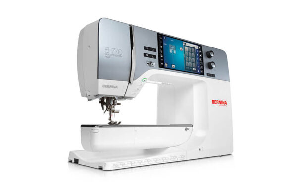 Perfect gift for quilters: Bernina 770 QE E PLUS sewing embroidery machine