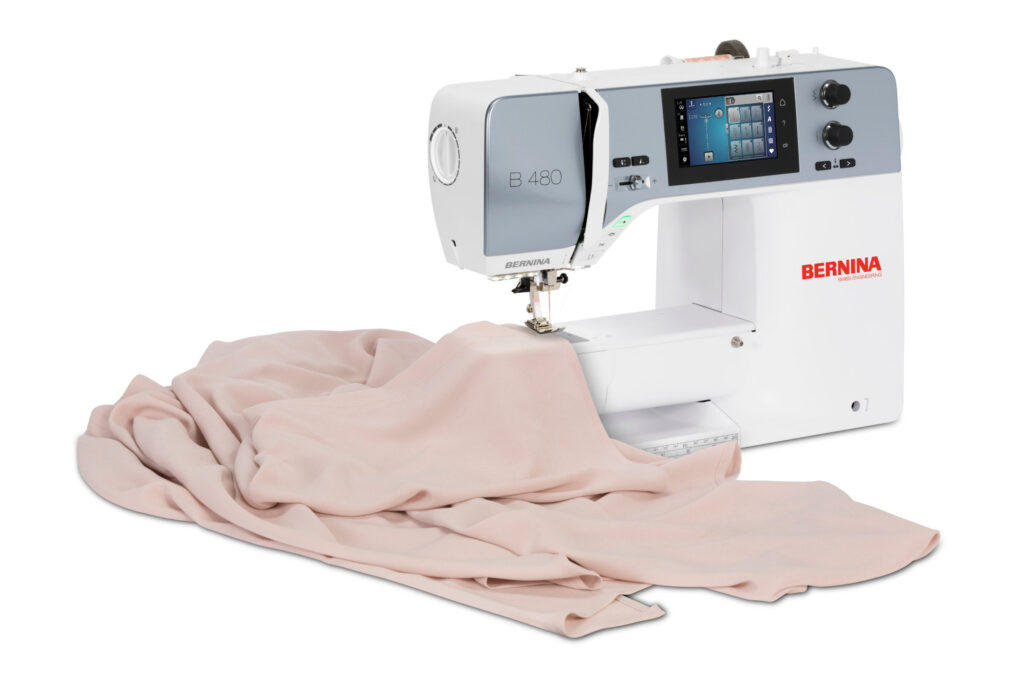 Precision craftsmanship highlighted in Bernina 480 Sewing Quilting Machine tutorials